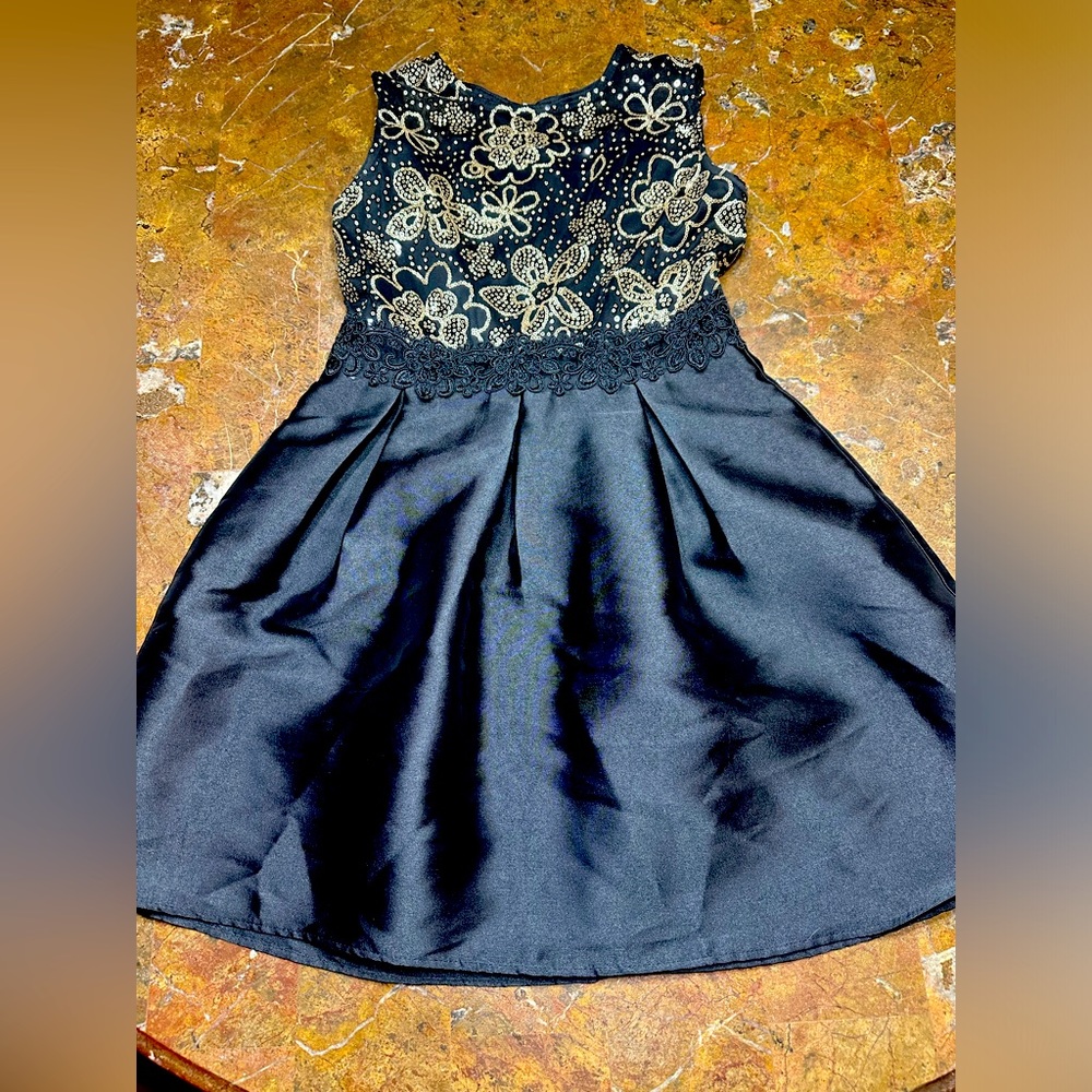 Girls formal dress